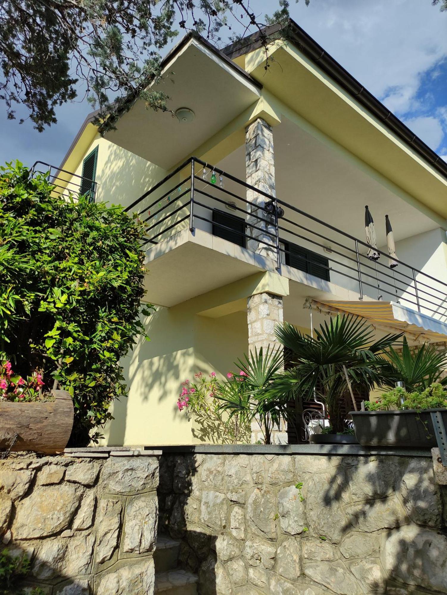 Studio Apartment Dramalj Exterior photo